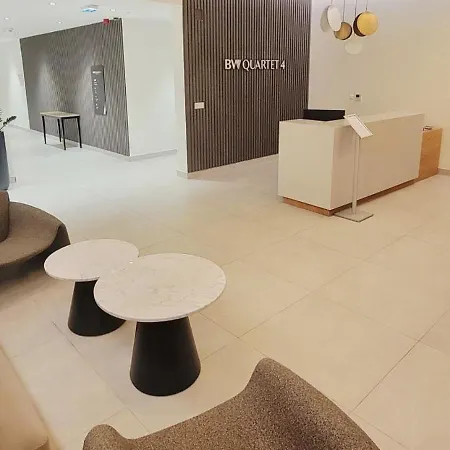 Bw Quartet 708-whit Free Garage Parking Apartment