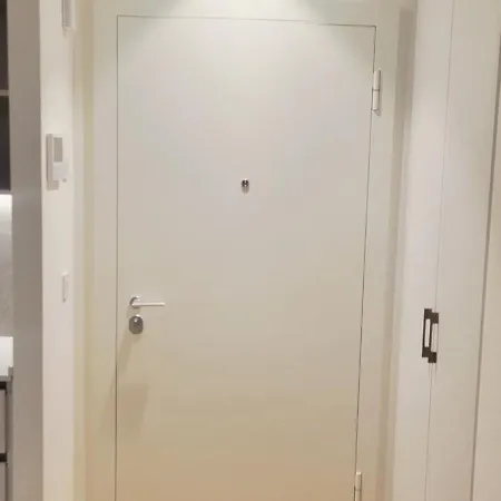 Bw Quartet 708-whit Free Garage Parking * Belgrade