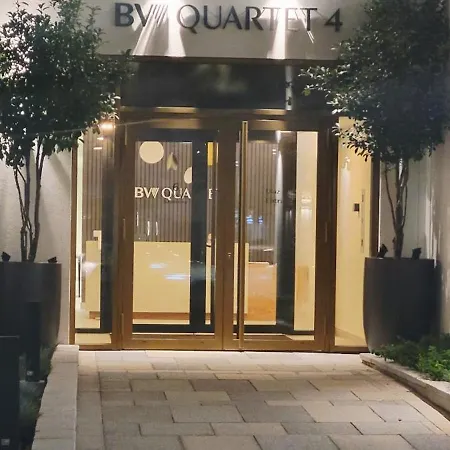 Bw Quartet 708-whit Free Garage Parking