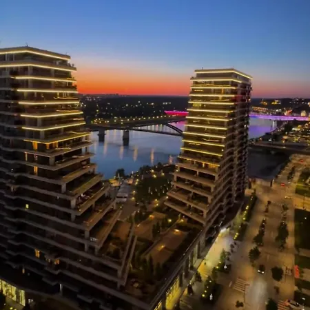 Daire Bw Quartet 708-whit Free Garage Parking