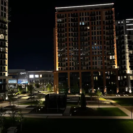 Bw Quartet 708-whit Free Garage Parking Bělehrad